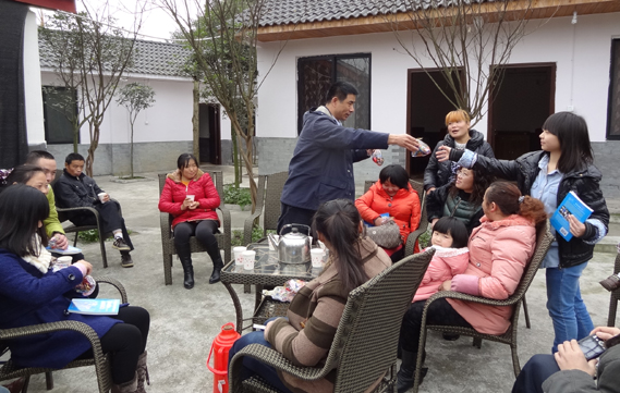 2013年12月爱心传递助学金